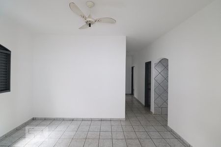 Sala de casa para alugar com 3 quartos, 130m² em Jardim Balneário Meia Ponte, Goiânia