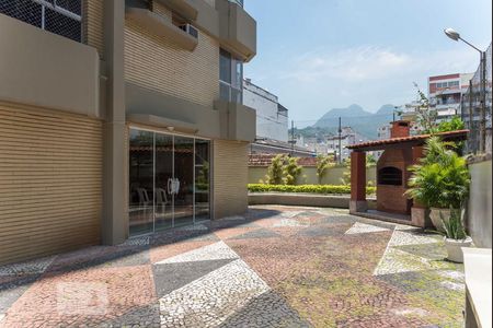 Apartamento à venda com 80m², 2 quartos e 1 vagaÁrea comum - Churrasqueira