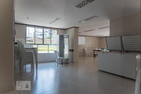 Apartamento à venda com 80m², 2 quartos e 1 vagaÁrea comum - Salão de festas