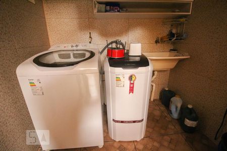 Casa à venda com 151m², 4 quartos e 2 vagasarea de serviço