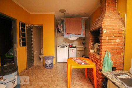 Casa à venda com 151m², 4 quartos e 2 vagaschurrasqueira