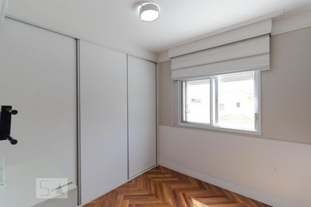 Apartamento à venda com 131m², 3 quartos e 2 vagas Apartamento à venda com 131m², 3 quartos e 2 vagasSuíte 02