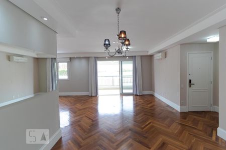 Apartamento à venda com 131m², 3 quartos e 2 vagas Apartamento à venda com 131m², 3 quartos e 2 vagasSalas