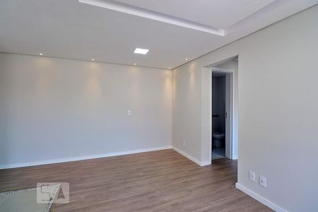 Sala de apartamento para alugar com 2 quartos, 47m² em Vila Palmares, Santo André