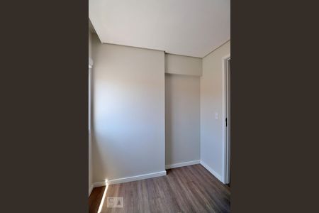 Quarto 1 de apartamento para alugar com 2 quartos, 47m² em Vila Palmares, Santo André