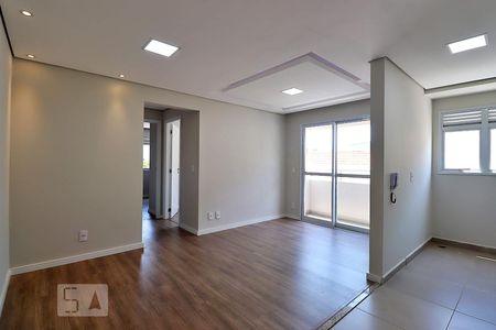 Sala de apartamento para alugar com 2 quartos, 47m² em Vila Palmares, Santo André