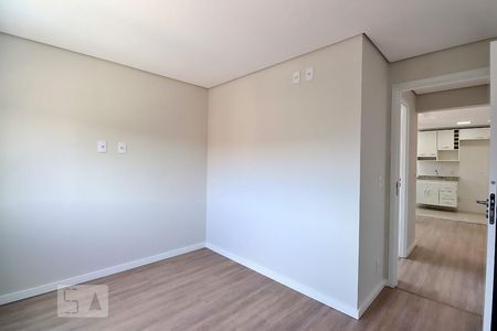 Quarto 2 de apartamento para alugar com 2 quartos, 47m² em Vila Palmares, Santo André
