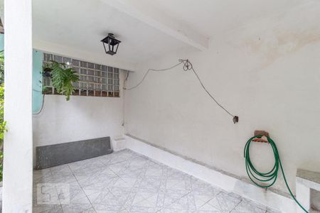 Casa à venda com 220m², 2 quartos e 2 vagasGaragem