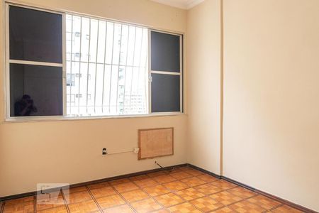 Quarto 2  de apartamento para alugar com 3 quartos, 98m² em Icaraí, Niterói