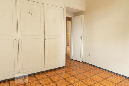 Quarto 1 de apartamento para alugar com 3 quartos, 98m² em Icaraí, Niterói