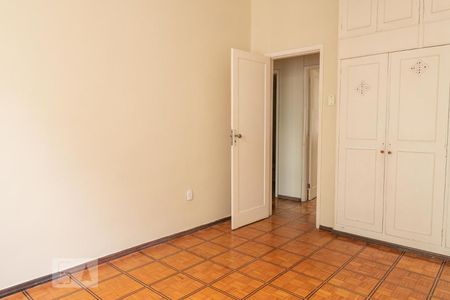 Apartamento para alugar com 98m², 3 quartos e 1 vaga Apartamento para alugar com 98m², 3 quartos e 1 vagaQuarto 2
