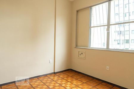 Quarto 1 de apartamento para alugar com 3 quartos, 98m² em Icaraí, Niterói