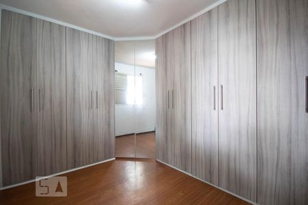 Quarto 1 de apartamento à venda com 2 quartos, 66m² em Vila Osasco, Osasco