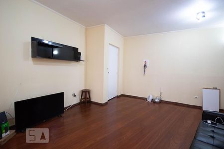 Sala de apartamento à venda com 2 quartos, 66m² em Vila Osasco, Osasco