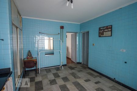 Casa à venda com 234m², 3 quartos e 7 vagasCasa Inferior