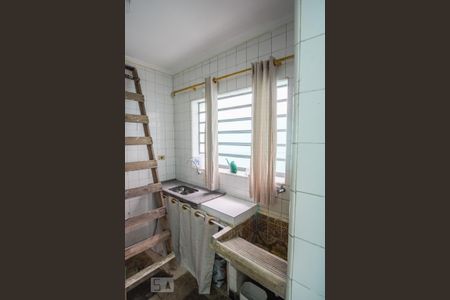 Casa à venda com 234m², 3 quartos e 7 vagasCasa Inferior