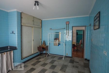 Casa à venda com 234m², 3 quartos e 7 vagasCasa Inferior