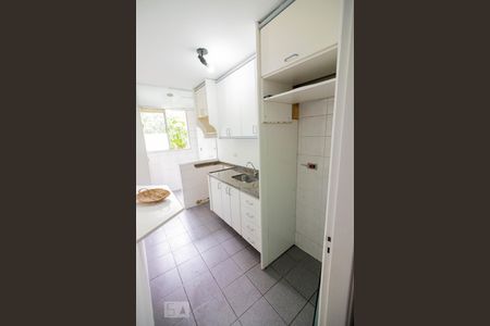 Apartamento para alugar com 64m², 2 quartos e 1 vagaCozinha