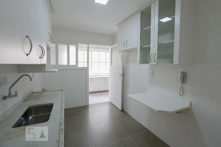 Apartamento à venda com 98m², 2 quartos e 1 vagaCozinha