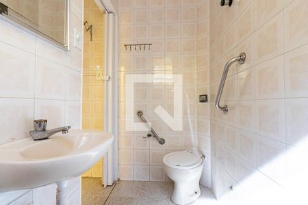 Casa para alugar com 115m², 2 quartos e 1 vaga Casa para alugar com 115m², 2 quartos e 1 vagaBanheiro 2