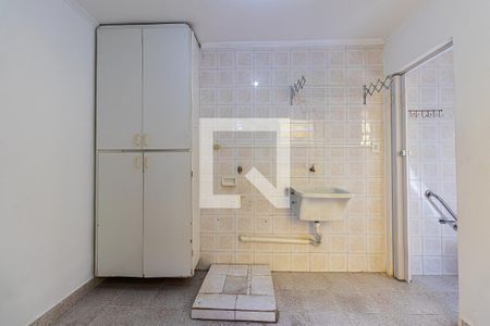 Casa para alugar com 115m², 2 quartos e 1 vaga Casa para alugar com 115m², 2 quartos e 1 vagaÁrea de Serviço