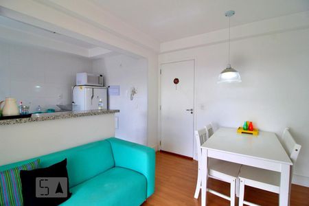 Sala de apartamento para alugar com 2 quartos, 53m² em Vila America, Santo André