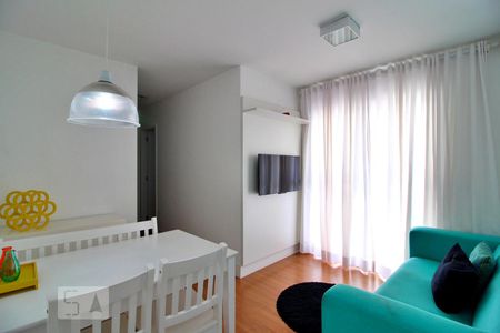 Sala de apartamento para alugar com 2 quartos, 53m² em Vila America, Santo André