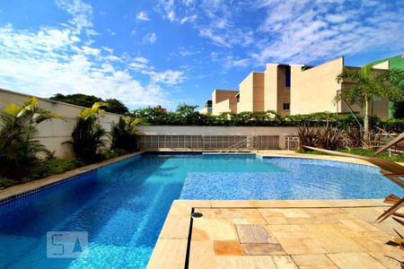 Apartamento para alugar com 53m², 2 quartos e 1 vagaPiscina