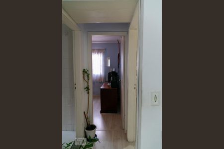 Corredor de apartamento à venda com 2 quartos, 47m² em Jardim Valéria, Guarulhos