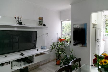Sala de apartamento à venda com 2 quartos, 47m² em Jardim Valéria, Guarulhos
