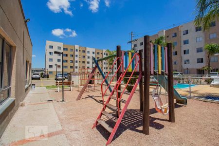 Apartamento à venda com 44m², 2 quartos e 1 vaga Apartamento à venda com 44m², 2 quartos e 1 vagaÁrea Comum - Playground
