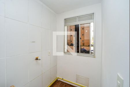 Apartamento à venda com 44m², 2 quartos e 1 vaga Apartamento à venda com 44m², 2 quartos e 1 vagaCozinha e Área de Serviço