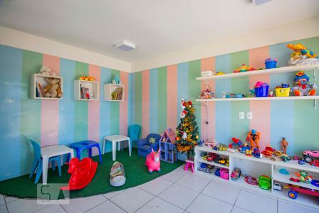 Apartamento à venda com 44m², 2 quartos e 1 vaga Apartamento à venda com 44m², 2 quartos e 1 vagaÁrea Comum - Brinquedoteca