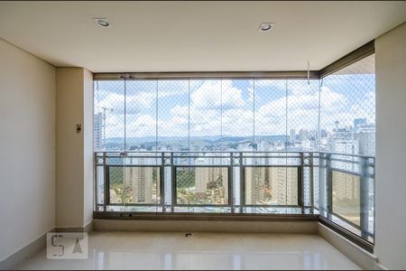 Varanda da Sala de apartamento para alugar com 4 quartos, 213m² em Vila da Serra, Nova Lima