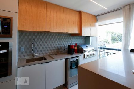 Apartamento à venda com 134m², 3 quartos e 3 vagasChurrasqueira