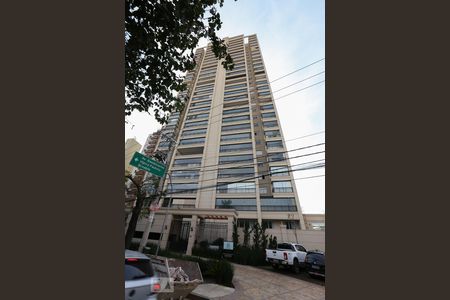 Apartamento à venda com 134m², 3 quartos e 3 vagasFachada