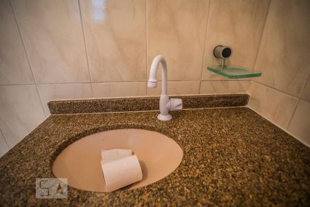 Casa para alugar com 120m², 3 quartos e 2 vagas Casa para alugar com 120m², 3 quartos e 2 vagasBanheiro 2 - Torneira