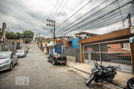 Casa para alugar com 120m², 3 quartos e 2 vagas Casa para alugar com 120m², 3 quartos e 2 vagasFachada