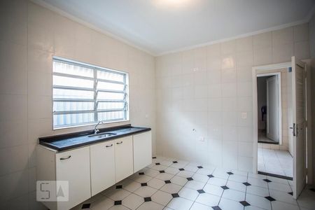 Casa para alugar com 120m², 3 quartos e 2 vagas Casa para alugar com 120m², 3 quartos e 2 vagasCozinha