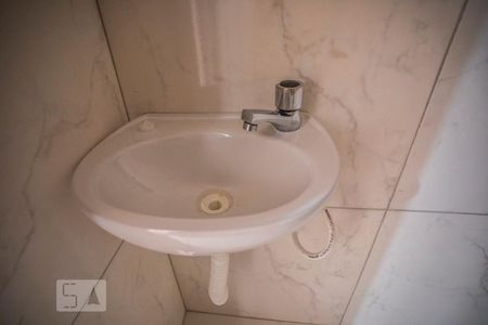 Casa para alugar com 120m², 3 quartos e 2 vagas Casa para alugar com 120m², 3 quartos e 2 vagasBanheiro Suíte - Torneira