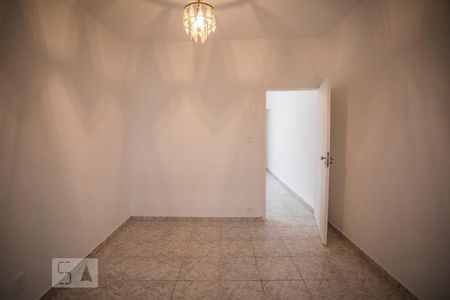 Casa para alugar com 120m², 3 quartos e 2 vagas Casa para alugar com 120m², 3 quartos e 2 vagasQuarto 2