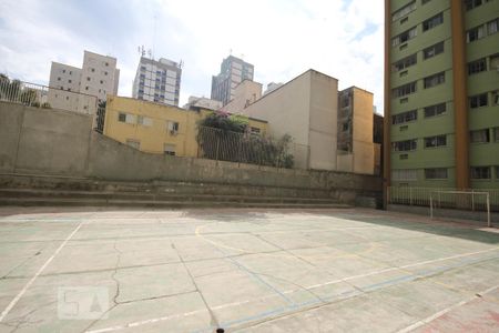 Apartamento para alugar com 52m², 1 quarto e 1 vagaQuadra