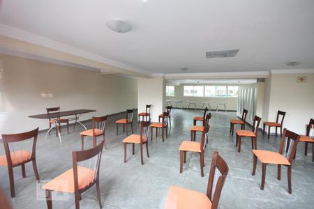 Apartamento para alugar com 52m², 1 quarto e 1 vagaSalão de Festas