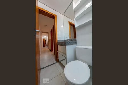 Apartamento para alugar com 55m², 2 quartos e 1 vagaBanheiro Social