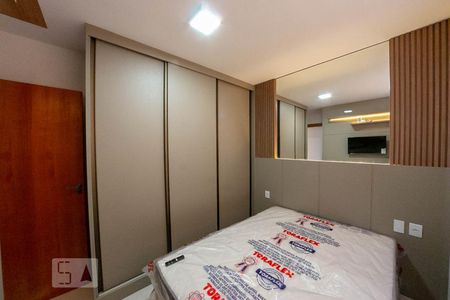 Quarto 1 de apartamento para alugar com 2 quartos, 55m² em Ouro Preto, Belo Horizonte