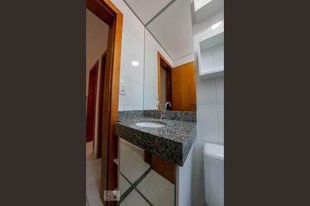 Apartamento para alugar com 55m², 2 quartos e 1 vagaBanheiro Social