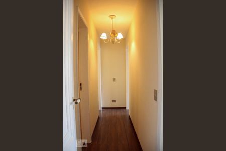 Apartamento à venda com 156m², 3 quartos e 2 vagasCorredor