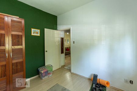 Quarto 1 de apartamento à venda com 3 quartos, 83m² em Moinhos de Vento, Porto Alegre