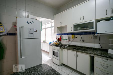 Apartamento à venda com 105m², 2 quartos e 1 vaga Apartamento à venda com 105m², 2 quartos e 1 vagaCozinha