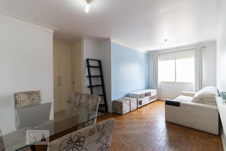 Sala de apartamento para alugar com 1 quarto, 54m² em Vila Monumento, São Paulo